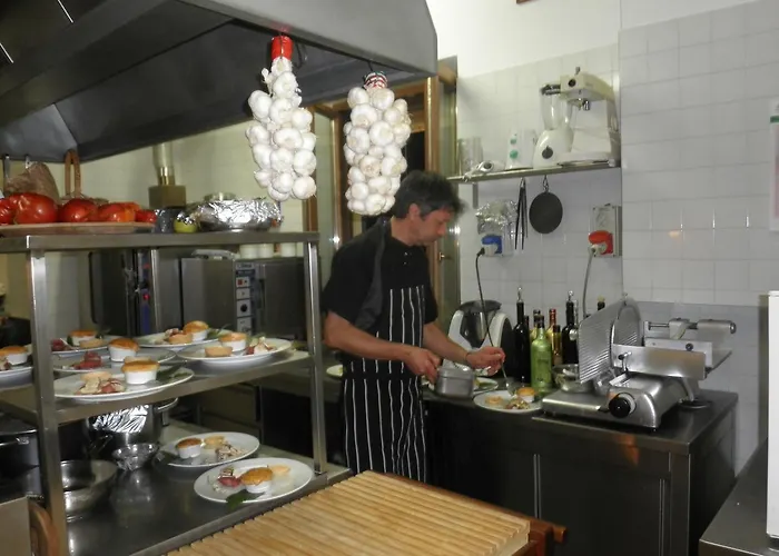 Moretti Hotel 2*